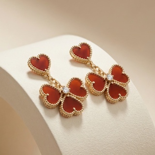 Серьги Van Cleef & Arpels SWEET HEARTS