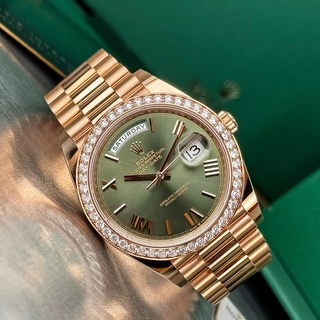Day-Date 40 mm Rose Gold Olive Green Dial