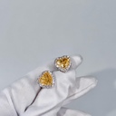 Бриллиантовые пусеты 2.01/2.02 Ct. GIA