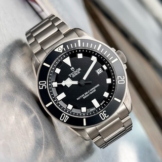 Pelagos Titanium Black Dial 42 mm
