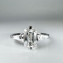 Кольцо с бриллиантом Emerald Cut 1,01 ct, GIA