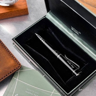 Шариковая ручка Montblanc Writers Edition Jonathan Swift