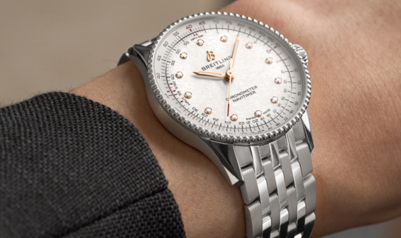 Breitling Navitimer Automatic 36 — неизменная функциональность с оттенками роскоши